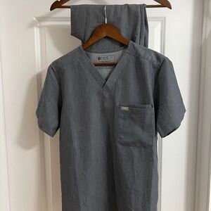 Figs Gray Scrubs (Men's/Unisex)